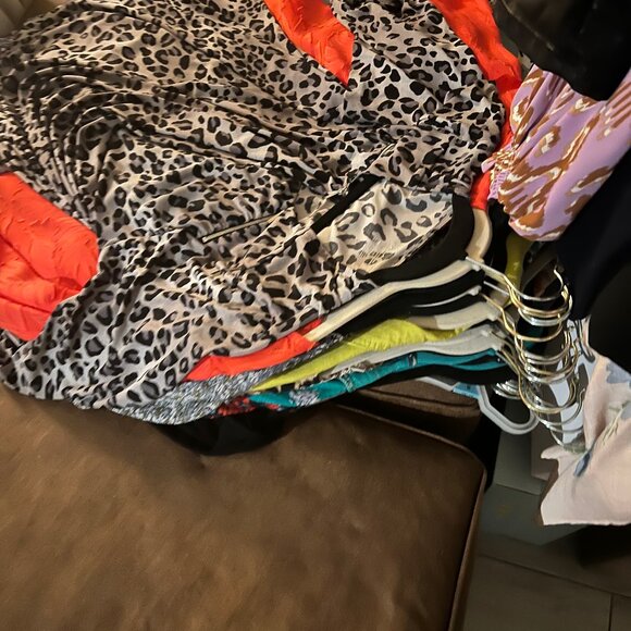 Huge Lot of plus size work clothing - Picture 2 of 3